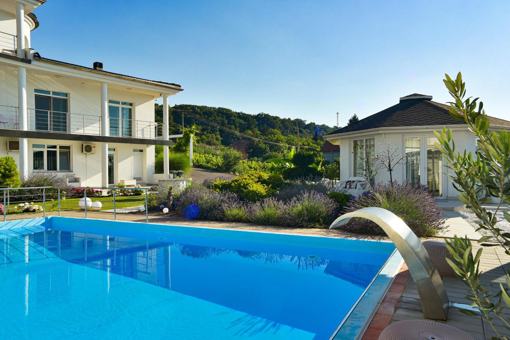 Apartments Villa Graf 스메데레보 외부 사진