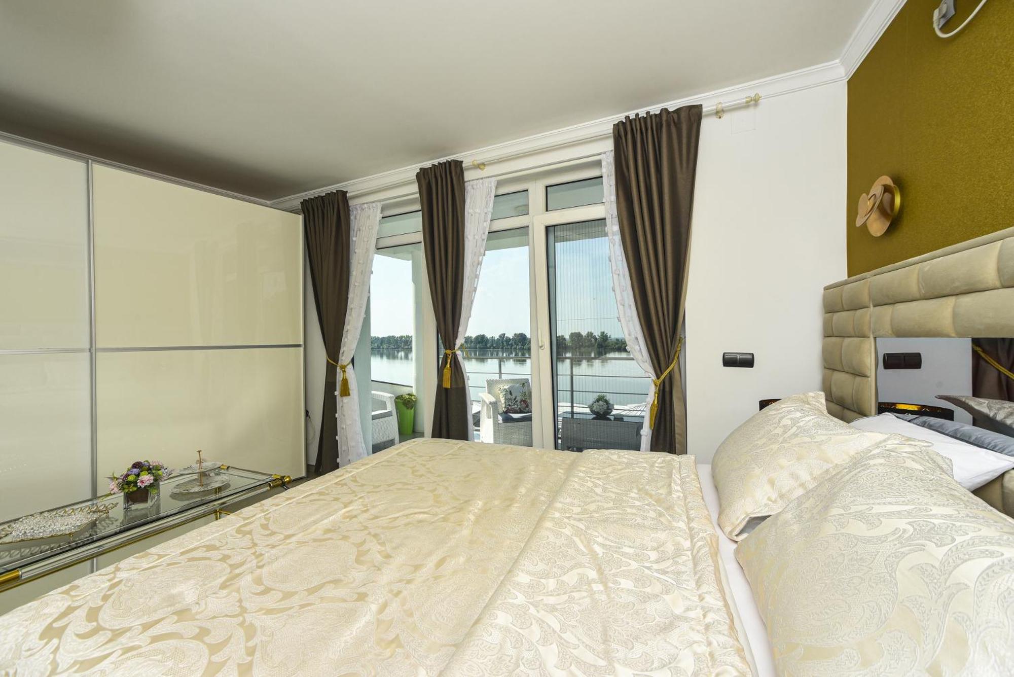 Apartments Villa Graf 스메데레보 외부 사진